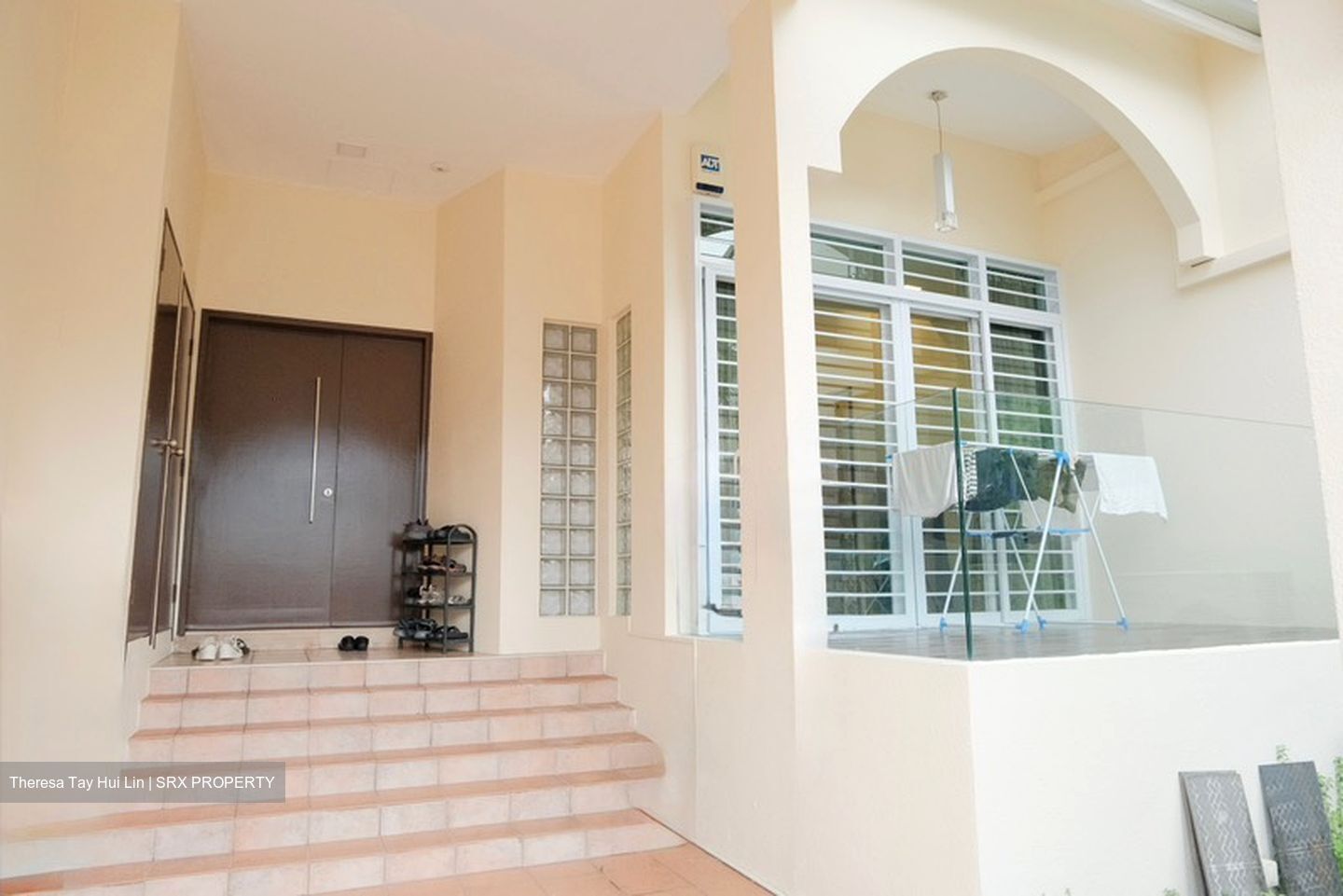 Opera Estate (D15), Terrace #588375531